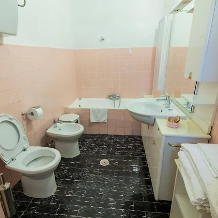 Al Castello 페스카세롤리